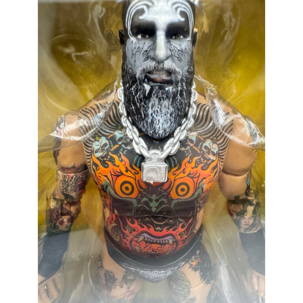 Aew Unmatched Brody King 6-Inch Figure with Chain Necklace and Alternate Fists